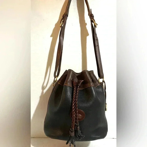 Dooney Bourke  vintage black brown leather bucket shoulder handbag - Picture 10 of 11